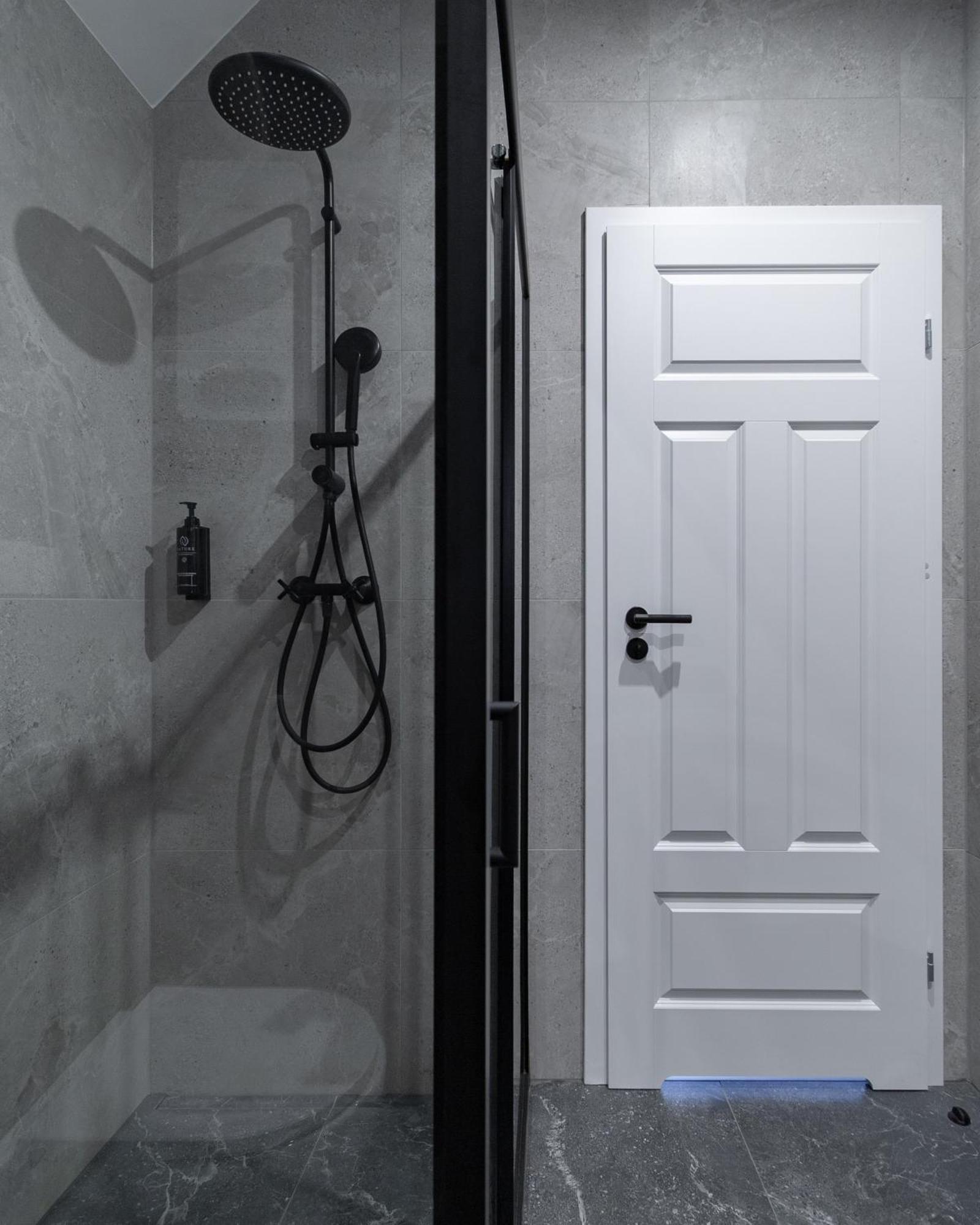 Glow Apartments - Apartamenty Studio Kozia Gdansk Srodmiescie ภายนอก รูปภาพ